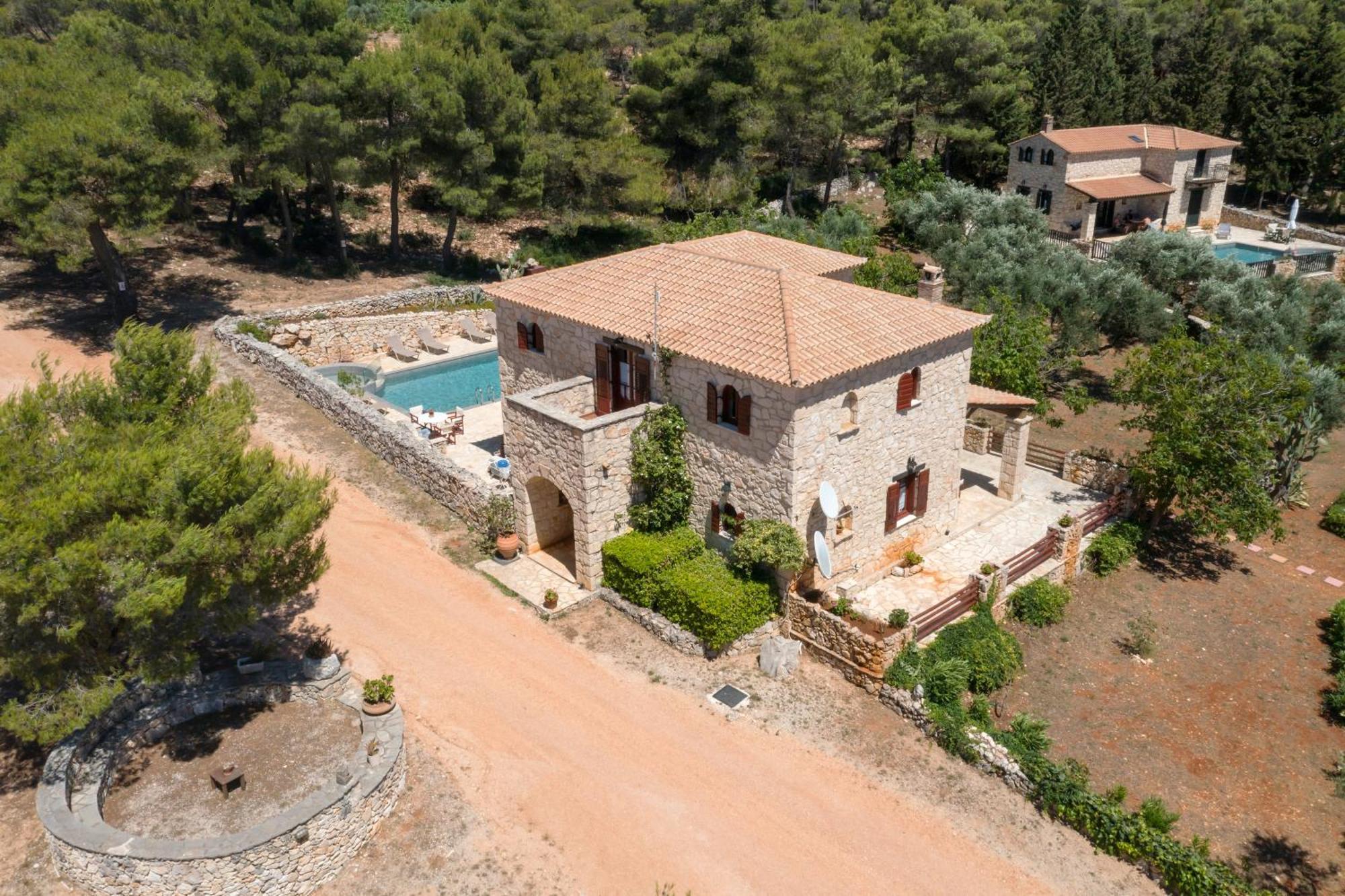 Aresti Mountain Resort Agios Leon Exterior foto