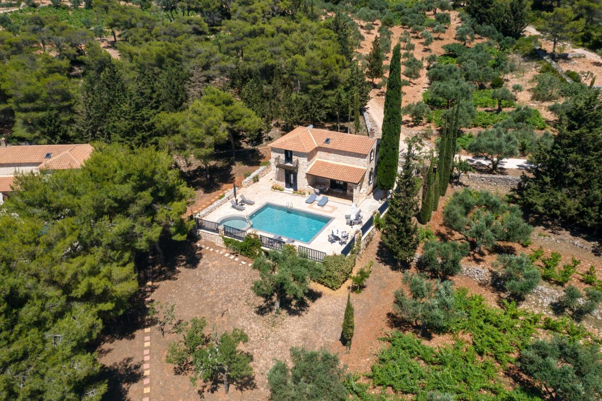 Aresti Mountain Resort Agios Leon Exterior foto