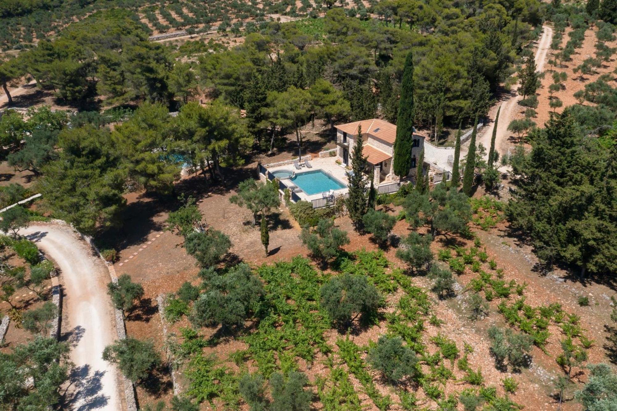 Aresti Mountain Resort Agios Leon Exterior foto